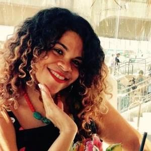 Meet your Posher, Ana rosa